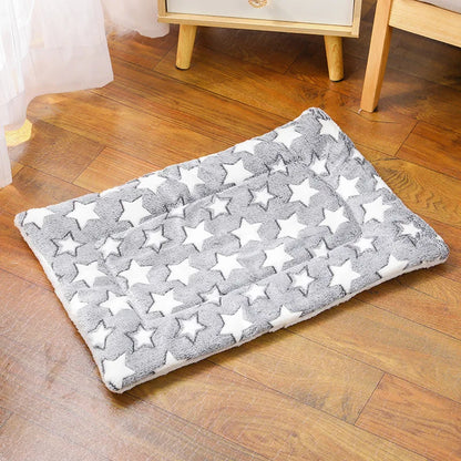 All-Season Thick Pet Bed – Soft Flannel Nest Cushion for Cats & Medium Dogs