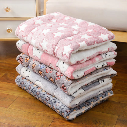 All-Season Thick Pet Bed – Soft Flannel Nest Cushion for Cats & Medium Dogs